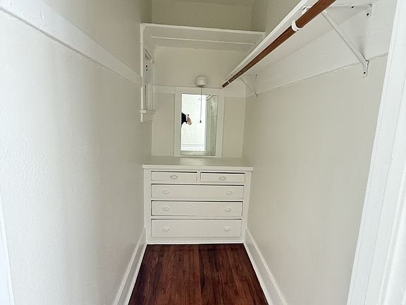 3rd image of 40 Alamitos Ave APT 209