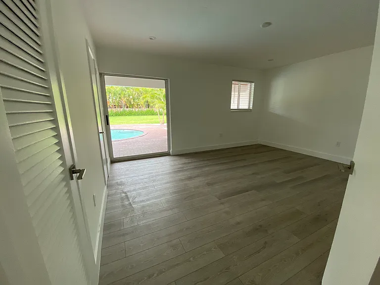 12841 SW 64th Ct — Photo 6