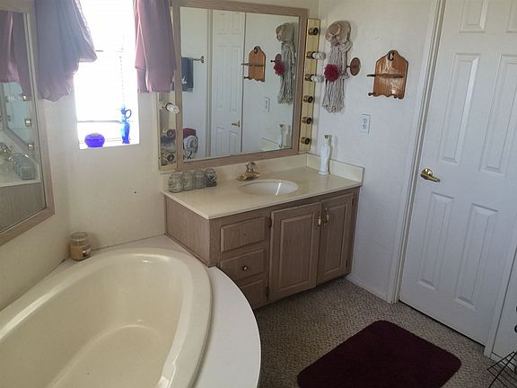3rd image of 11820 S Cassidy Dr