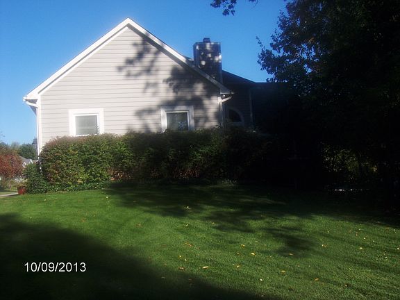 3rd image of 3650 Olde Hawthorne Dr