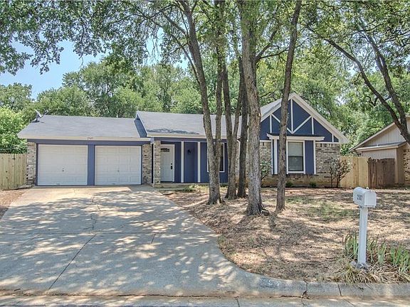 2nd image of 2507 Engleford Dr