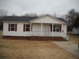 307 E Alabama Ave, Bessemer City, NC 28016