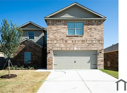 5 bed, 2700 sqft, $3,200 — Photo 1