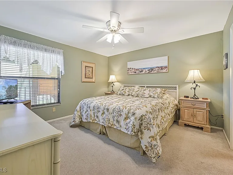8366 Charter Club Cir #8 — Photo 11