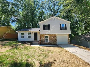 821 Martin Rd, Stone Mountain, GA 30088