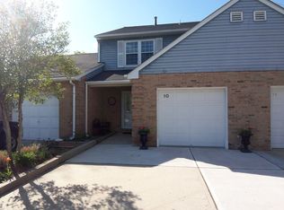 10 Esther Ct, Lebanon, NJ 08833