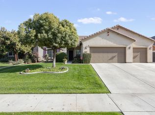 3710 N Sallee St, Visalia, CA 93291