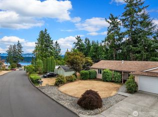 16721 NE 5th Pl, Bellevue, WA