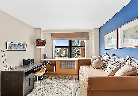 5th image of 145 E 15th St APT 15U