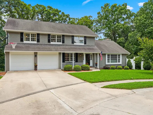 2016 Woodhollow Dr, Columbia, MO 65203