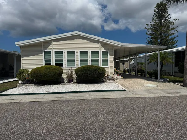 827 Egret Ln, Tarpon Springs, FL 34689