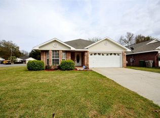 2540 Eclipse Ln, Pensacola, FL 32514