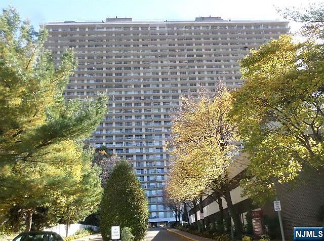 1st image of 1530 Palisade Ave APT 2H