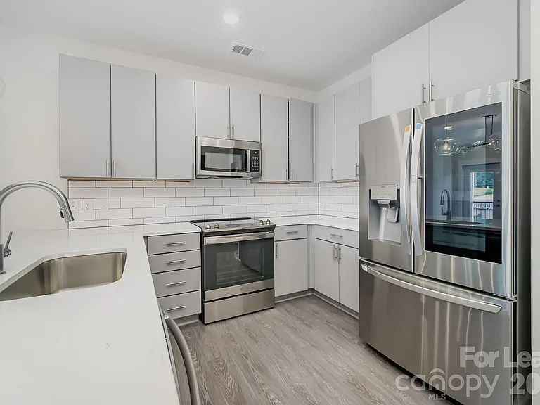 3630 Davidson St #2209 — Photo 2