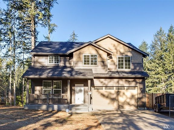 5th image of 525 SW Winter Springs Ln