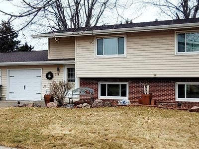 518 E 48th St, Kearney, NE, 68847
