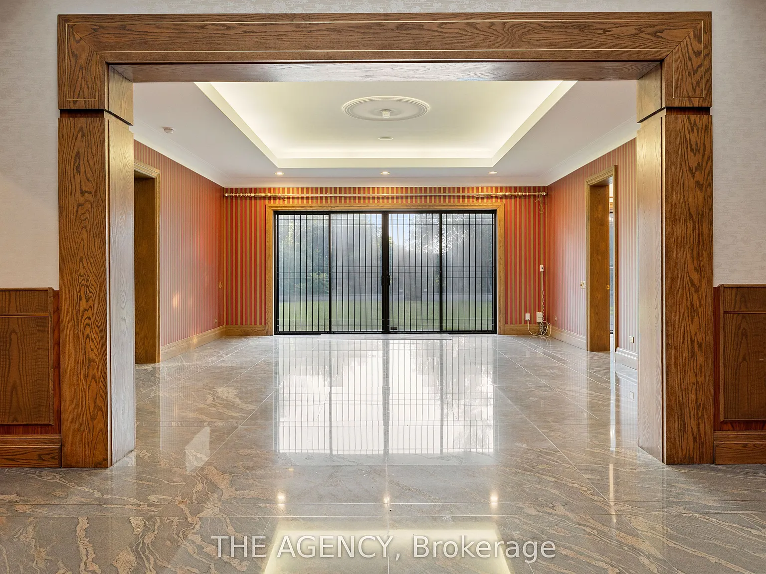 9 bed, $19,800 — Photo 4