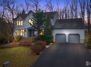 25 Cherokee Rd, East Brunswick, NJ 08816