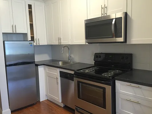 Rented by Uptown Flats LLC | media 1