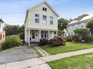 45 Parrott St, Cold Spring, NY 10516