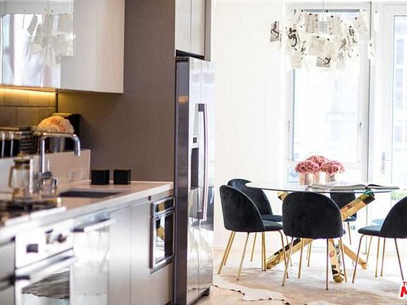 2nd image of 3450 Cahuenga Blvd W APT 601