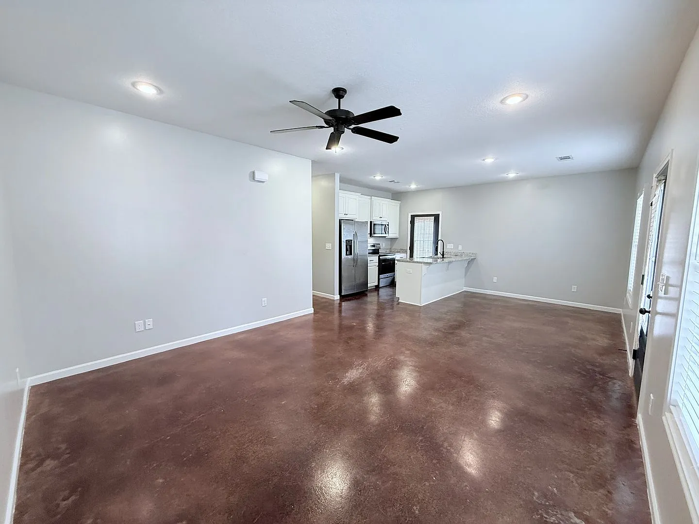 113 PR 4017 — Photo 2