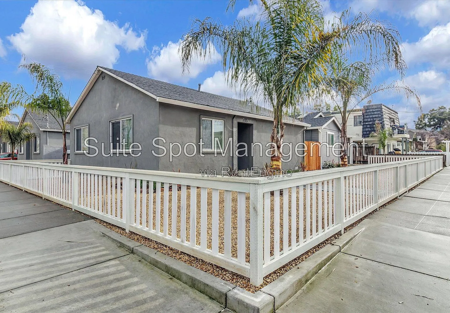 Studio, 150 sqft, $1,700 — Photo 2