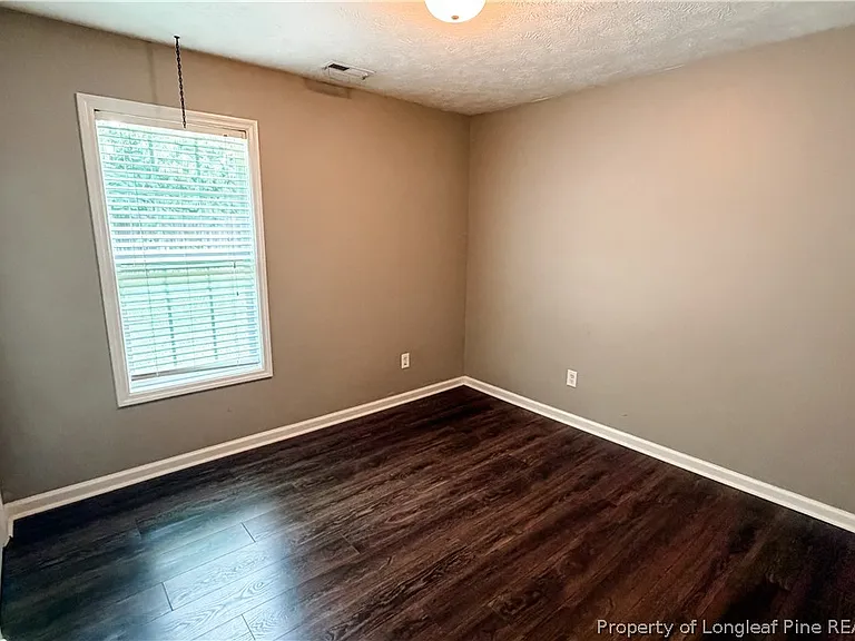 770 Conestoga Dr — Photo 6