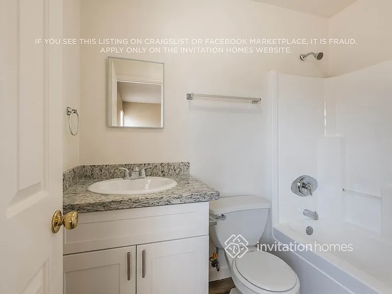 12648 N Main St — Photo 11