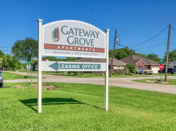 Gateway Grove