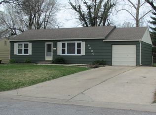 9000 Hardy Dr, Overland Park, KS 66212
