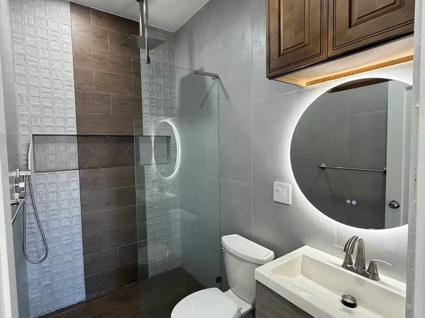 2980 K St #A, San Diego, CA 92102