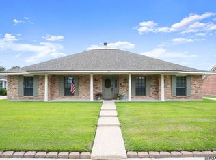 15664 Hogenville Ave, Baton Rouge, LA 70817