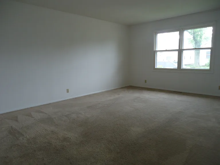 301 E Ward Ave #301 — Photo 3