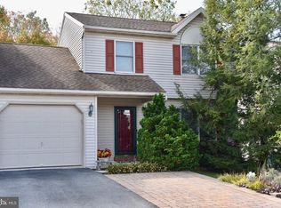 114 S View Rd, Fleetwood, PA 19522