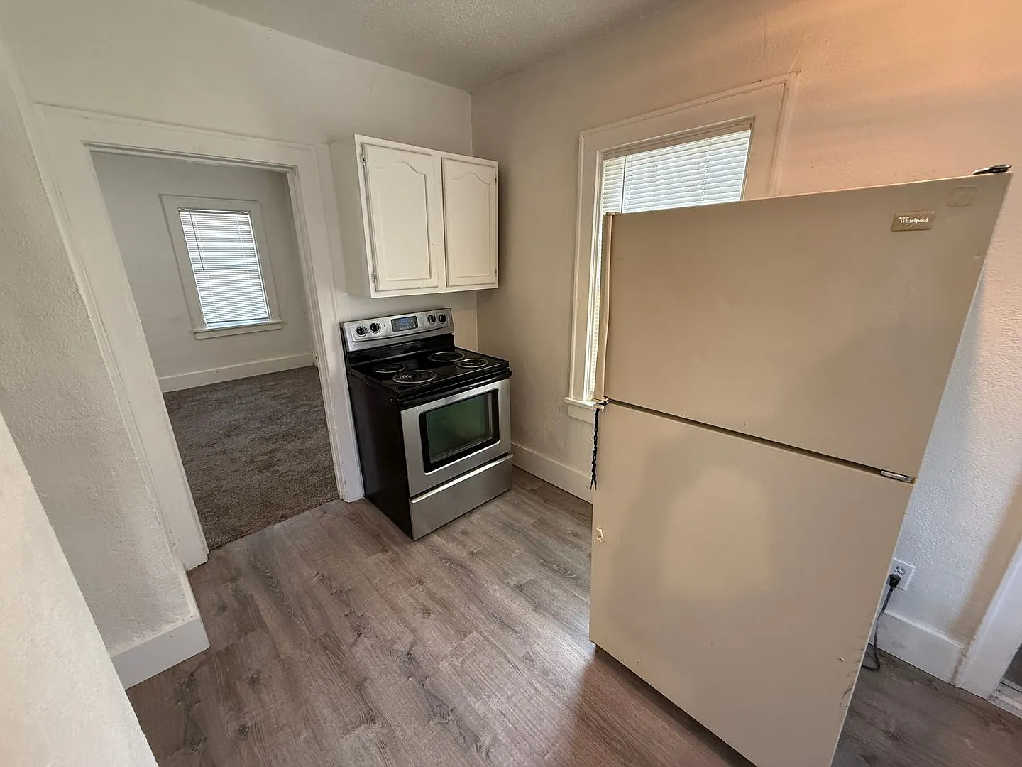Rent Sux - 1626 Villa Ave — Photo 3