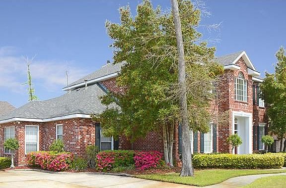 2nd image of 3407 Heatherwood Dr