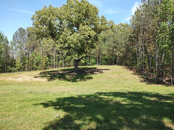 3rd image of 6450 Highway 140 E