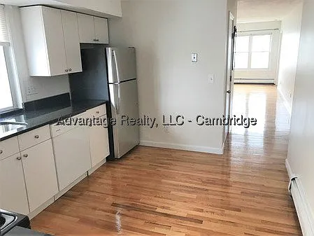 5th St — Photo 4