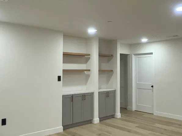 (undisclosed Address), Sunnyvale, CA 94085
