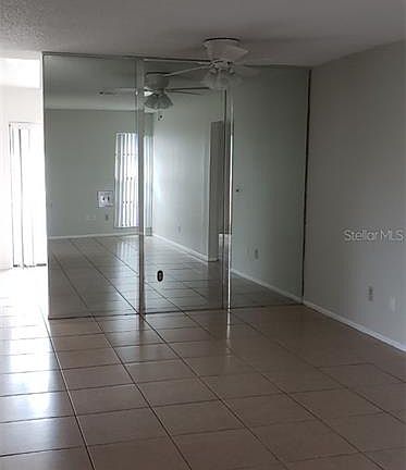 3rd image of 2775 Willowgate Ave