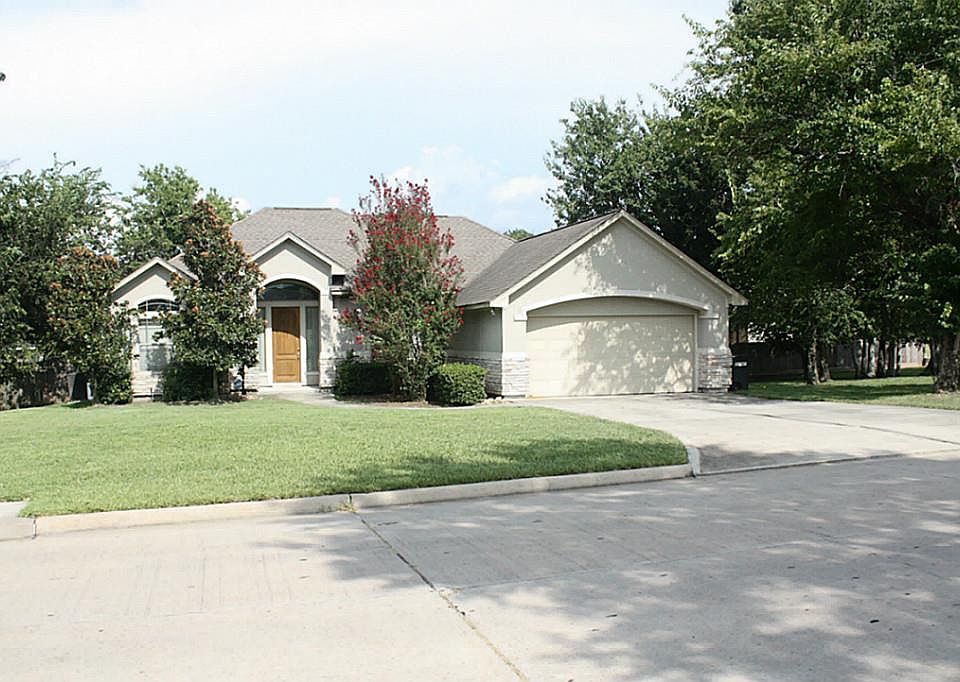 1st image of 3606 Emerson Dr