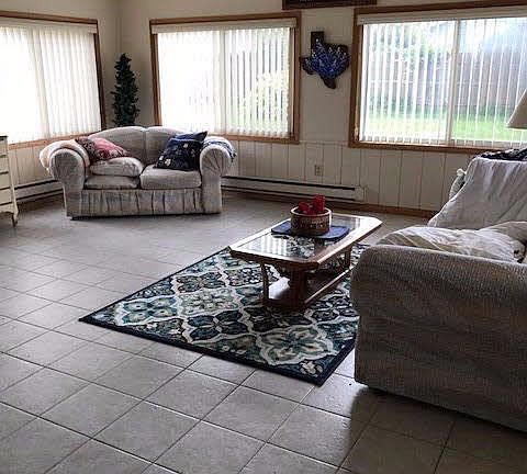 2nd image of 4238 Woodland Dr