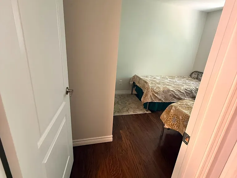74 Alayne Cres — Photo 15