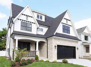 254 N Walnut St, Elmhurst, IL 60126