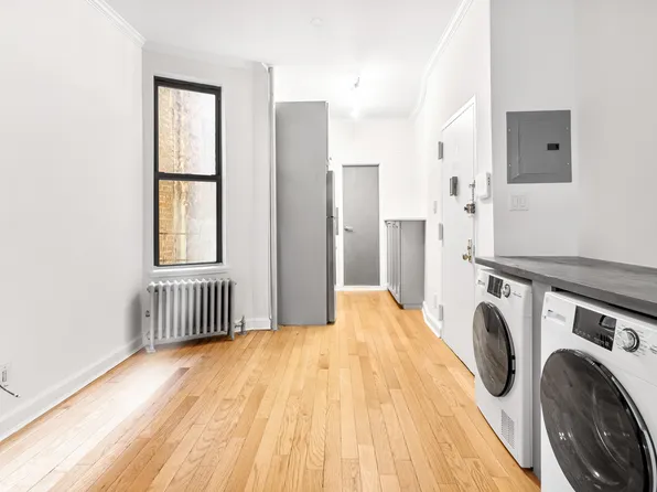 58 Saint Mark's Place image 1 of 9