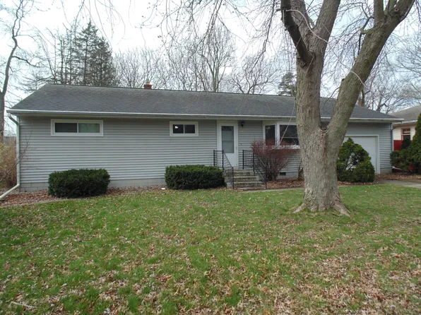 314 S 17th St, Chesterton, IN 46304