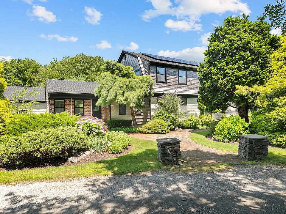 30 Battery Ln