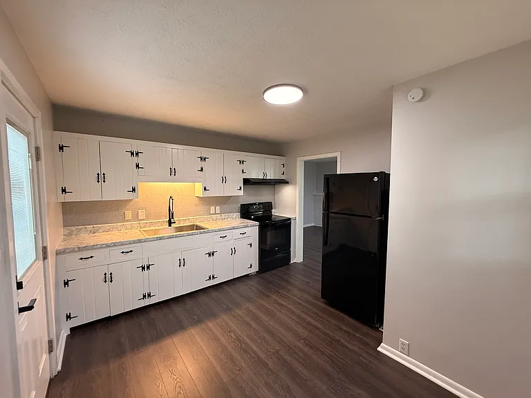 358 Volena Pl — Photo 8