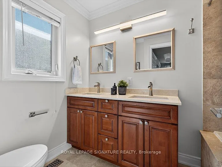 61B Bexhill Ave — Photo 28